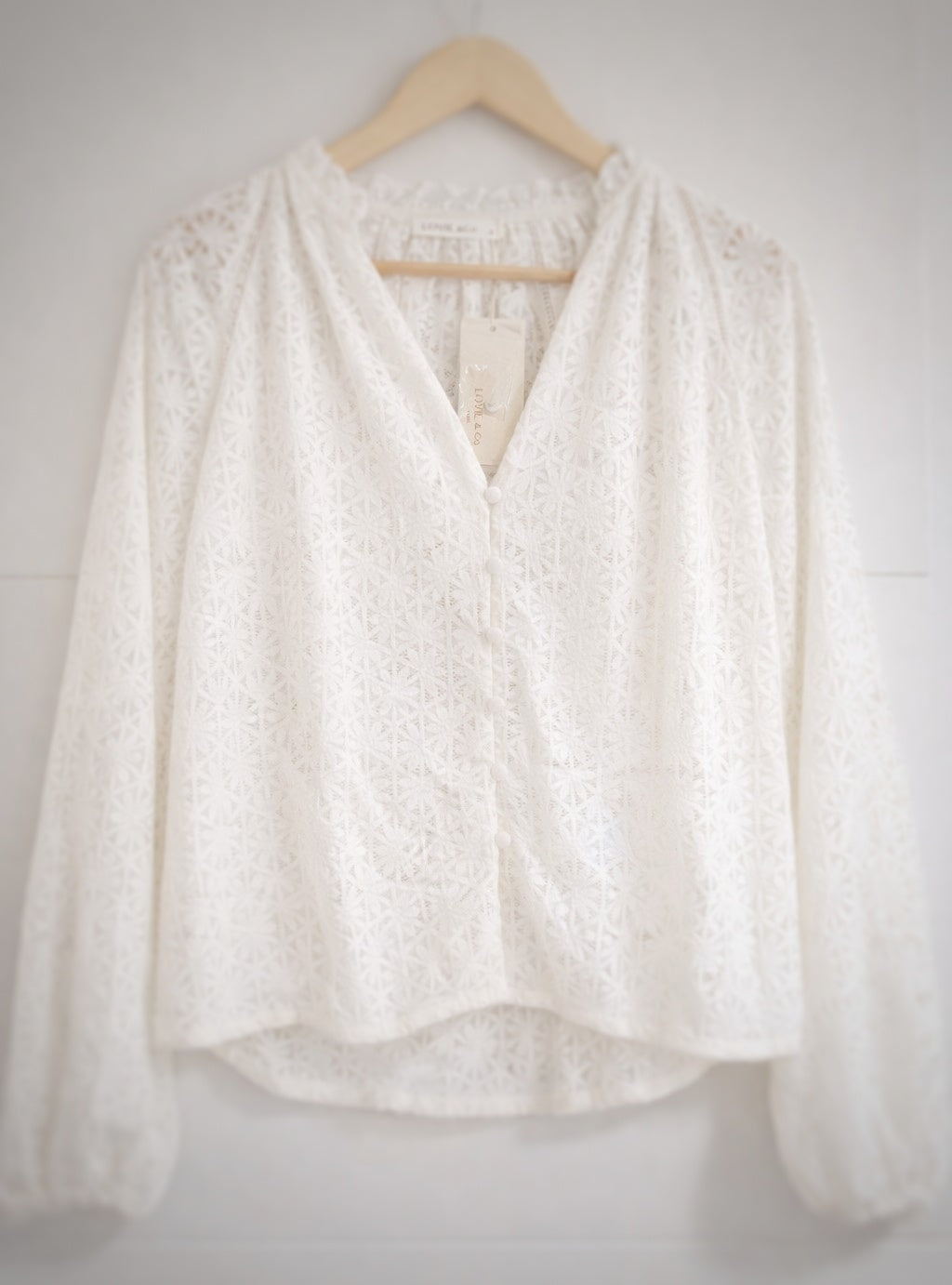 Blusa calada manga abullonada