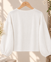 Blusa blanca con encaje Blusa blanca de gasa de algodón con espalda lisa y manga abullonada 