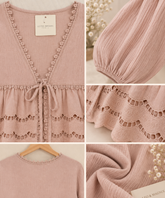 Blusa rosa empolvado con encaje Detalle de blusa algodón rosa empolvado con encaje, textura y manga abullonada 